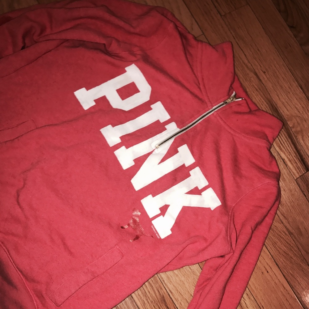 VS Hoodie